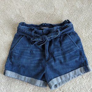 Express Shorties Extreme High Rise